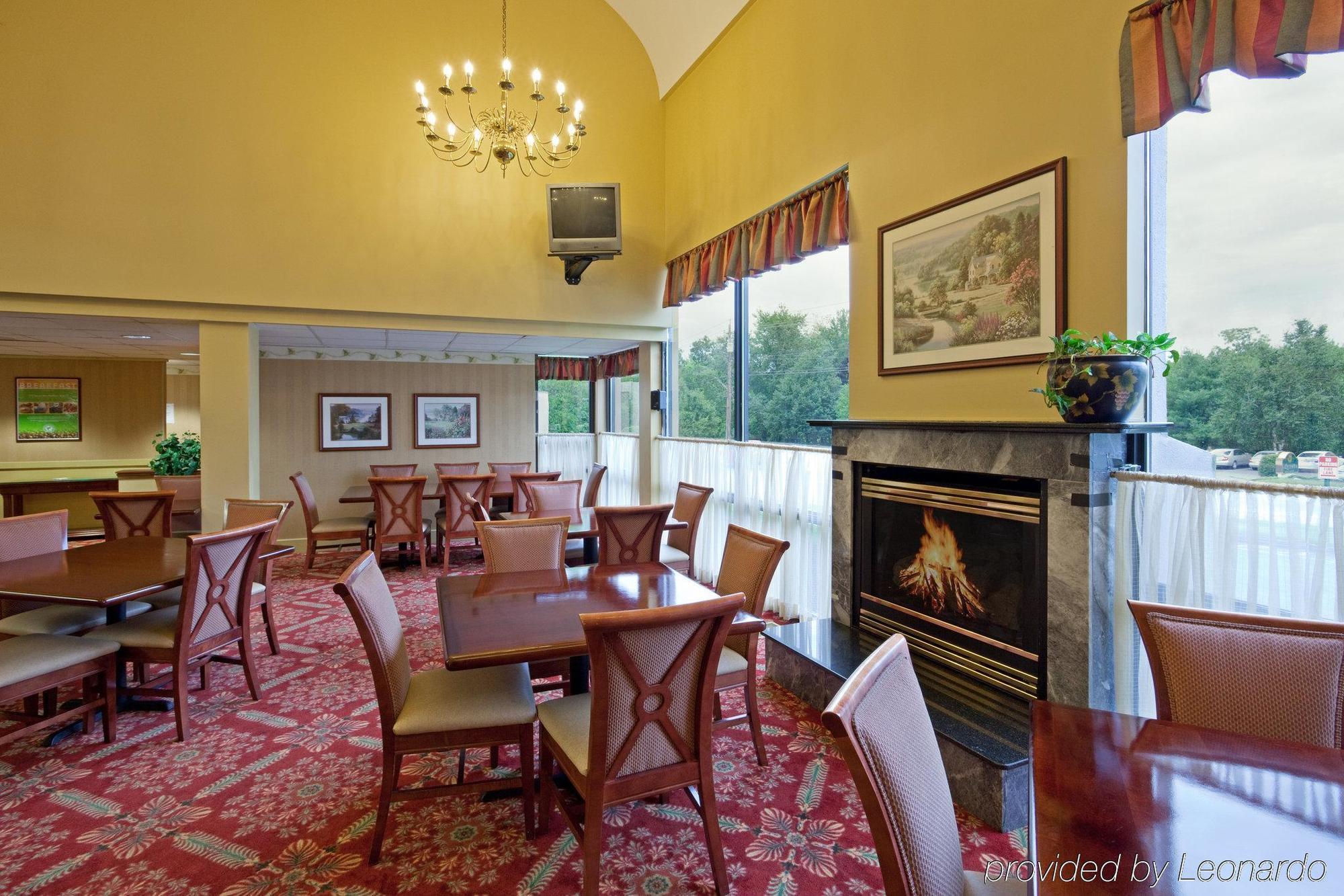 Holiday Inn Salem By Ihg Restaurant bilde